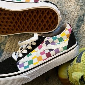 Girls brand new vans
